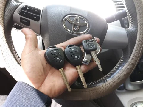 Dịch Vụ Làm Chìa Khóa Xe Hơi (Ô Tô) Tại Nhà Quận 6 – Lập Trình Smartkey, Chip Từ Nhanh 24/7