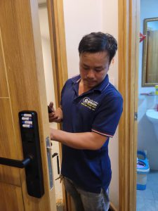 Dịch Vụ Mở Khóa Điện Tử (Khóa Vân Tay) Tại Nhà Quận 6 – Sửa Lỗi, Lập Trình Khẩn Cấp 24/7
